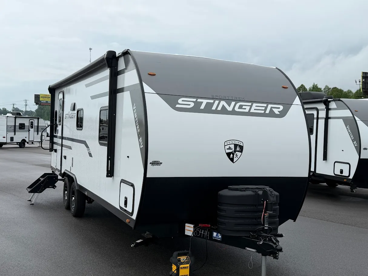 2026 Venture RV SportTrek Stinger STS232VRL - Photo 2