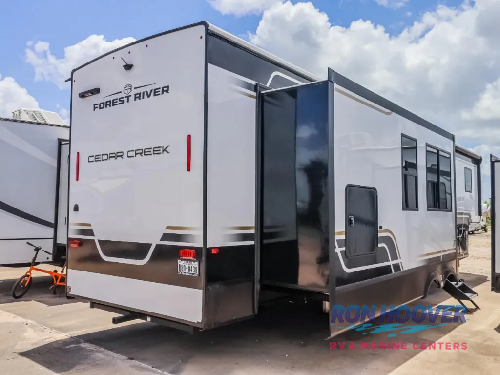 2026 Forest River Cedar Creek Experience 39RKB, Photos photo 11