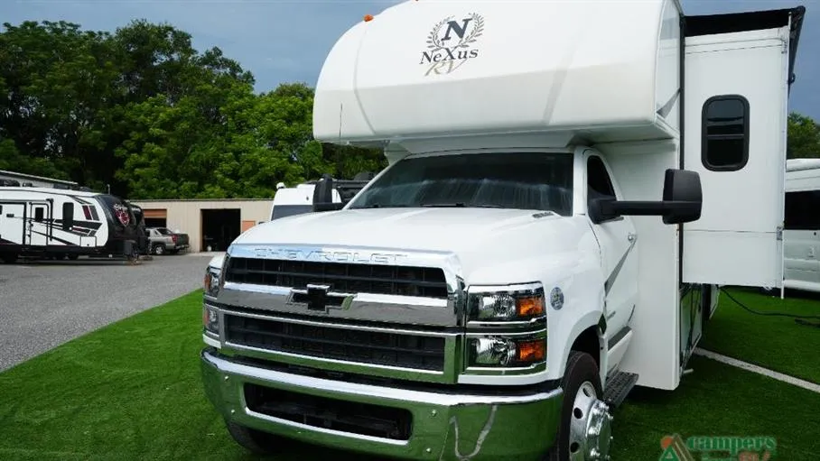 2023 Nexus Verrado 28S - Photo 4