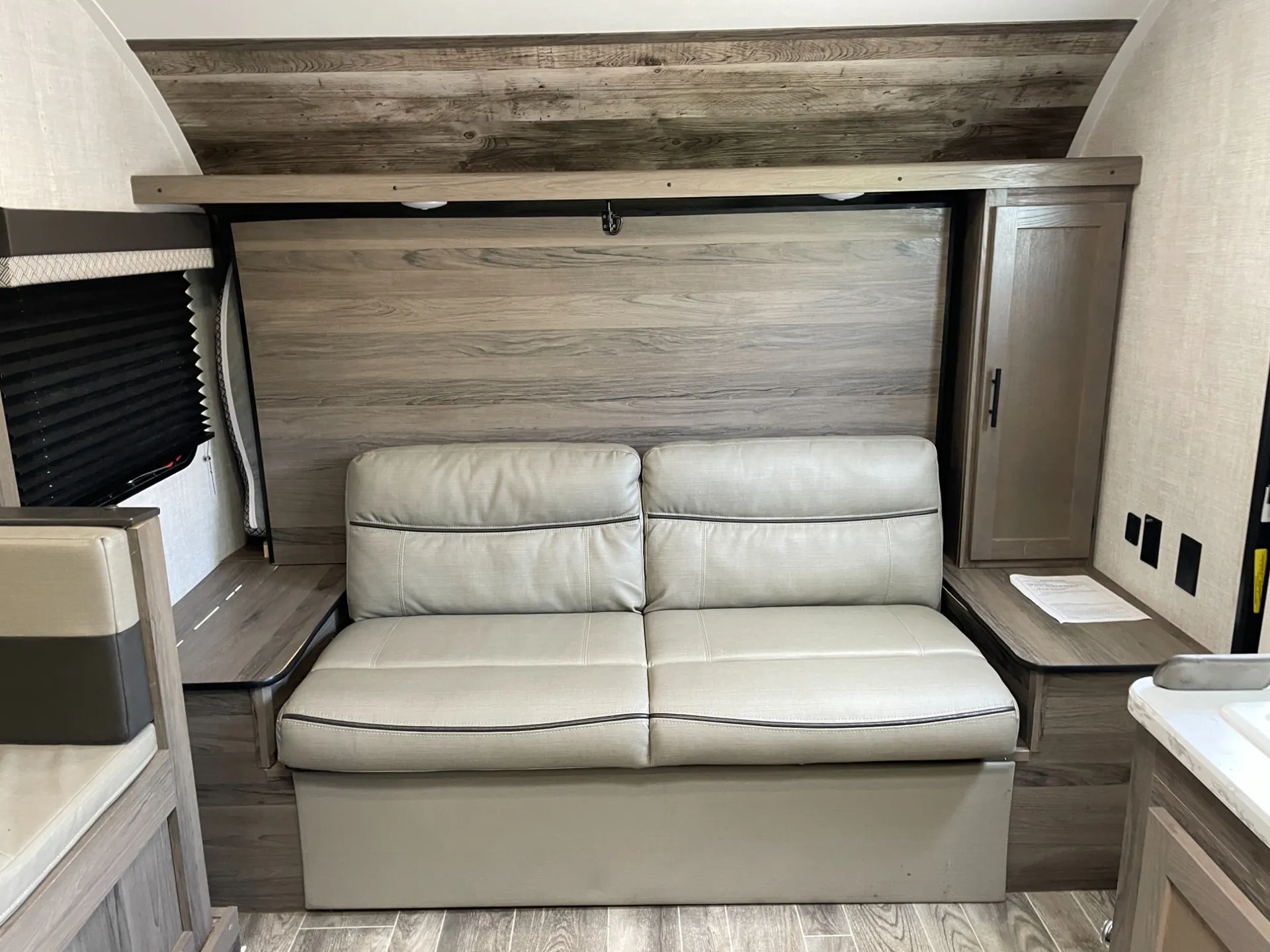 2023 Gulf Stream Ameri-Lite 192DS - Photo 4
