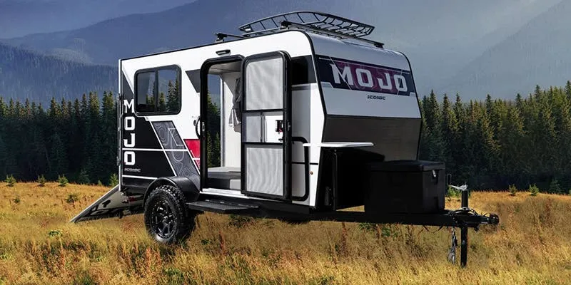 Mojo 12BD exterior