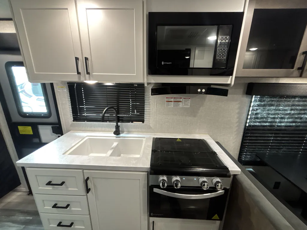 2025 Jayco Jay Flight SLX 210QB, Photos photo 13