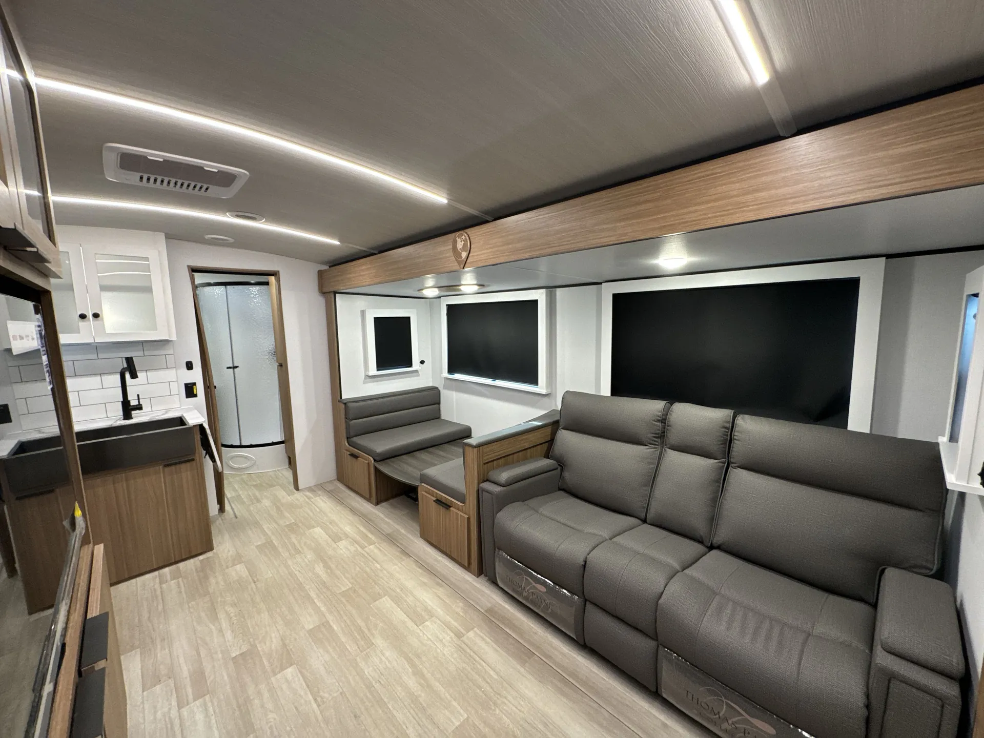 2026 Keystone Passport 2605RB — living area main