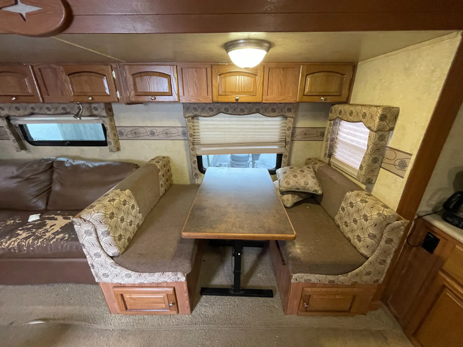 2014 Forest River Flagstaff Super Lite 26FKWS - Photo 4