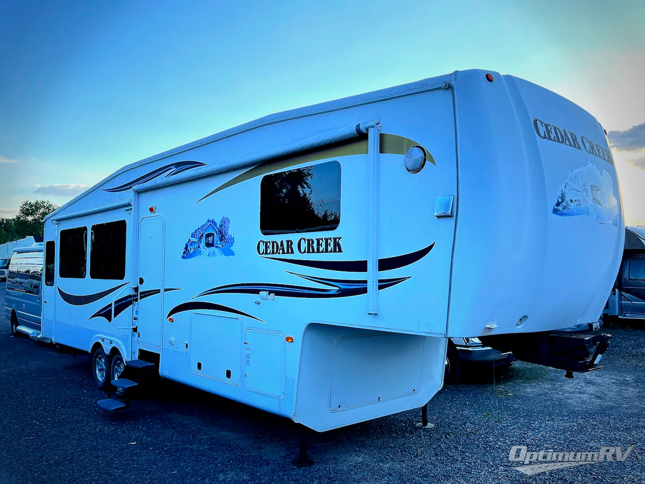 2011 Forest River Cedar Creek 34RLSA - Photo 2