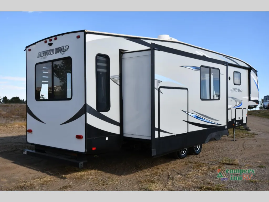 2021 Forest River Cherokee Arctic Wolf 3550 SUITE, Photos photo 5