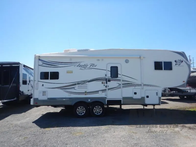 2013 Northwood Arctic Fox 27-5L - Photo 4