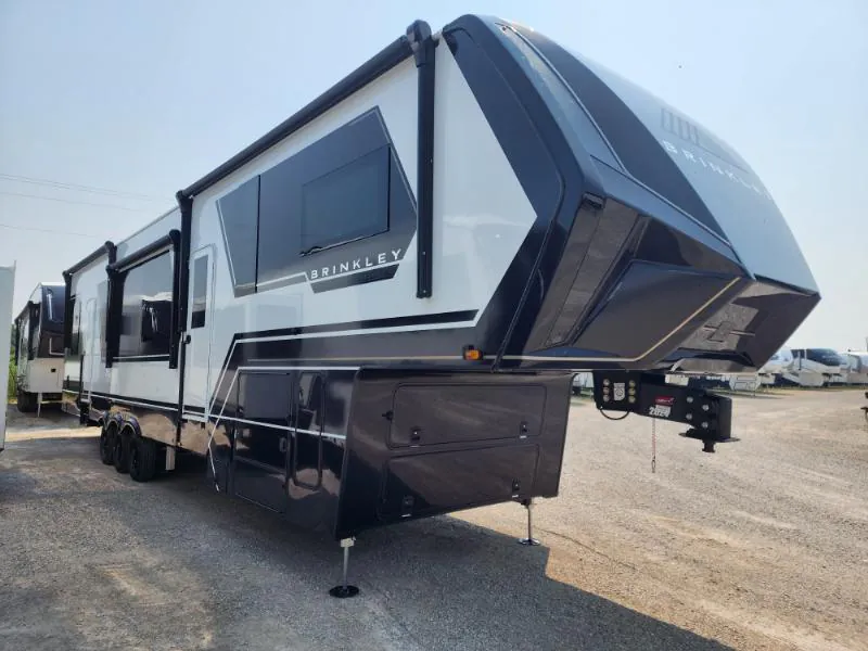 2026 Brinkley Model G 3970, Photos photo 8
