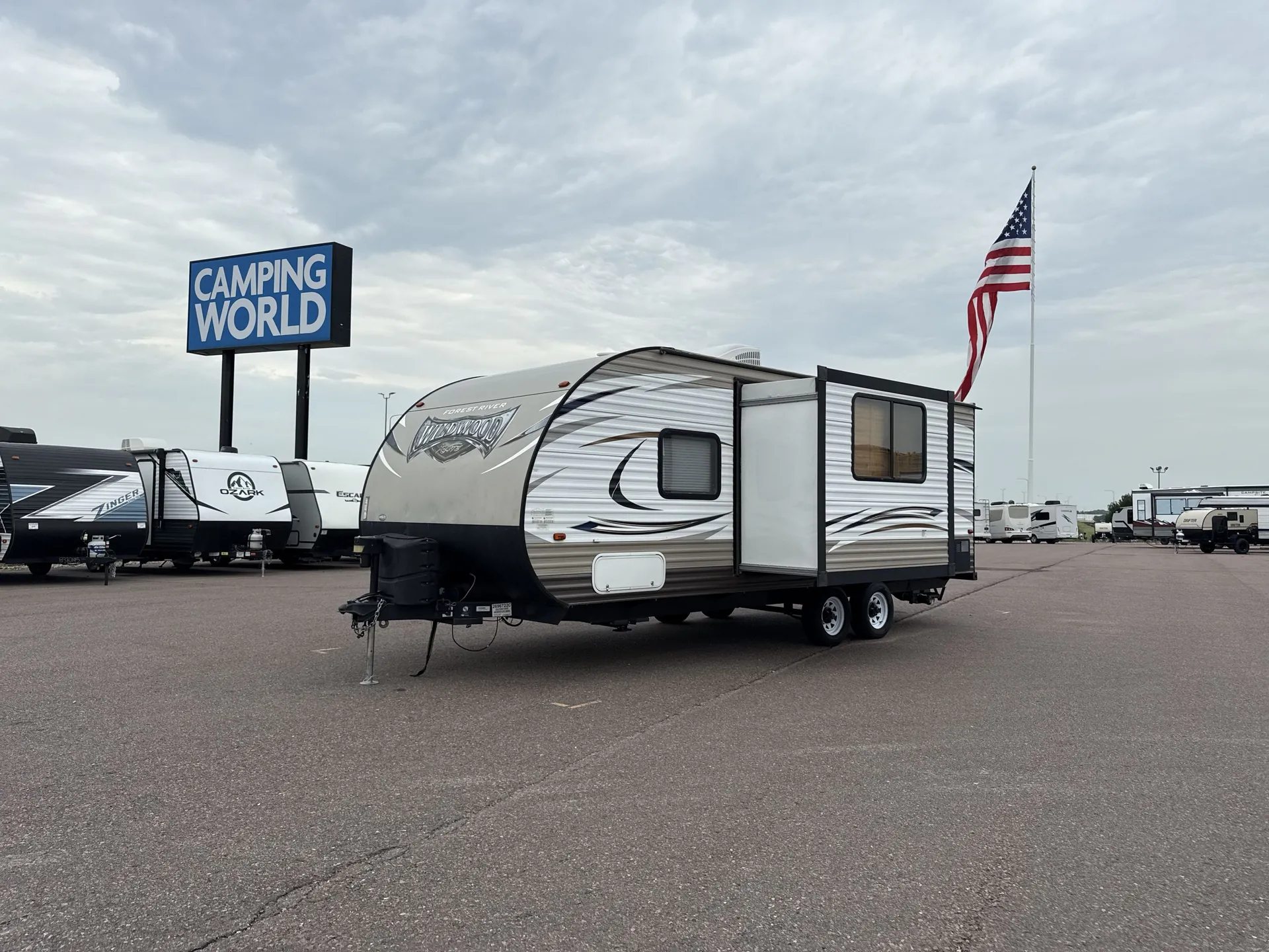 2018 Forest River Wildwood X-Lite 230BHXL