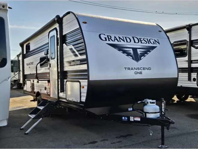 2026 Grand Design Transcend One 161DB - Photo 2
