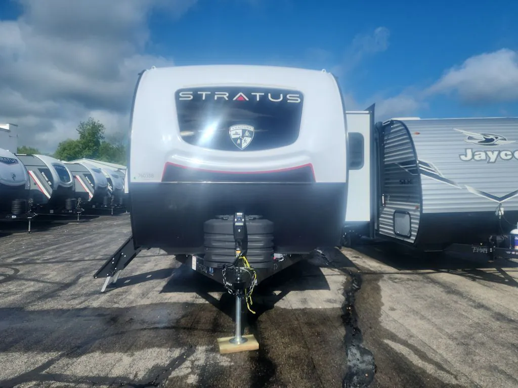 2026 Venture RV Stratus SR282VFD - Photo 2