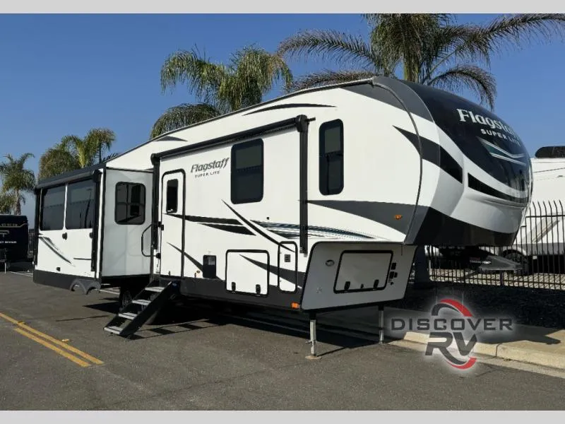 2022 Forest River Flagstaff Super Lite 529RKB - Photo 2