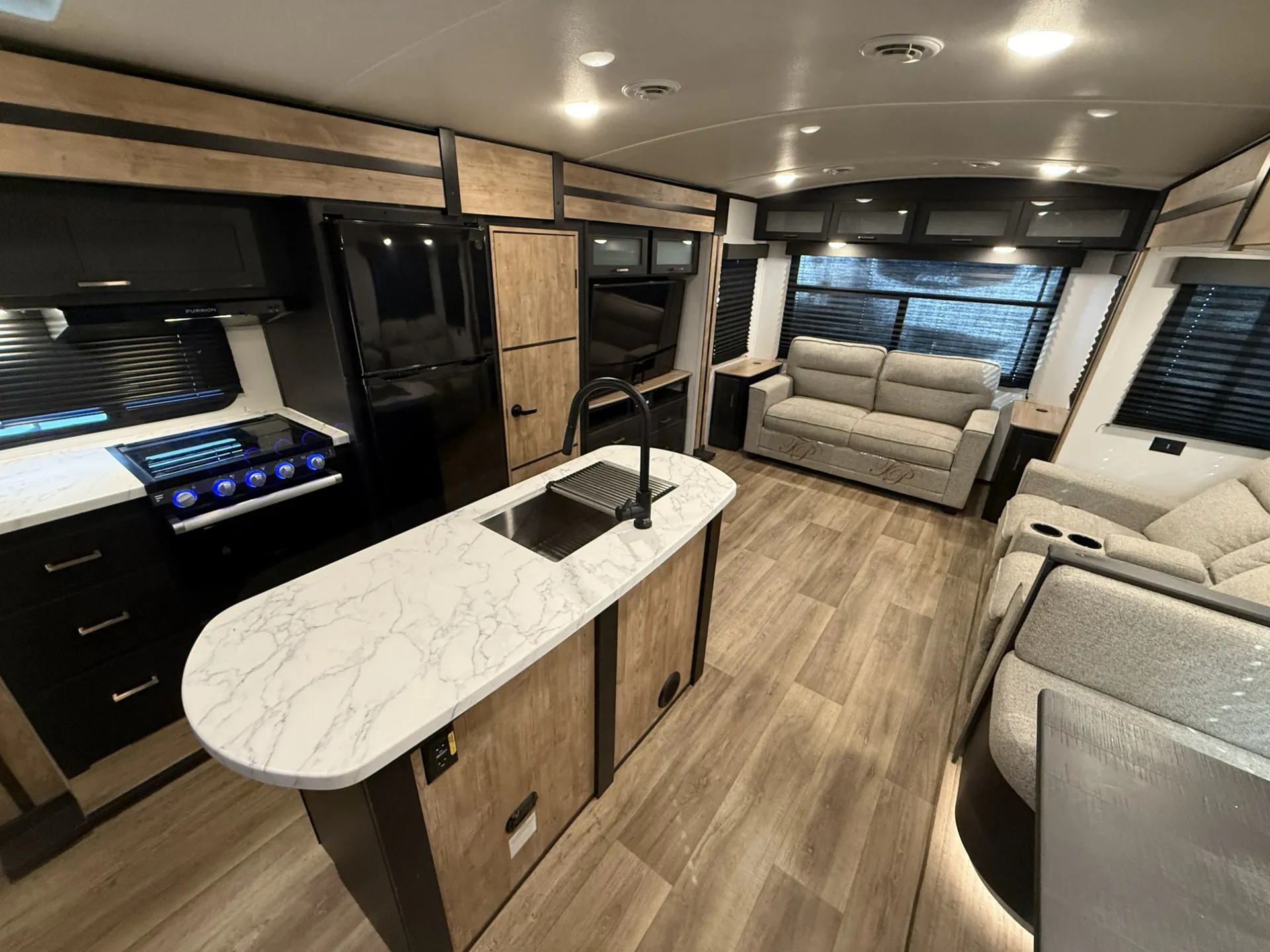 2023 Keystone Outback Ultra-Lite 292URL - Photo 3