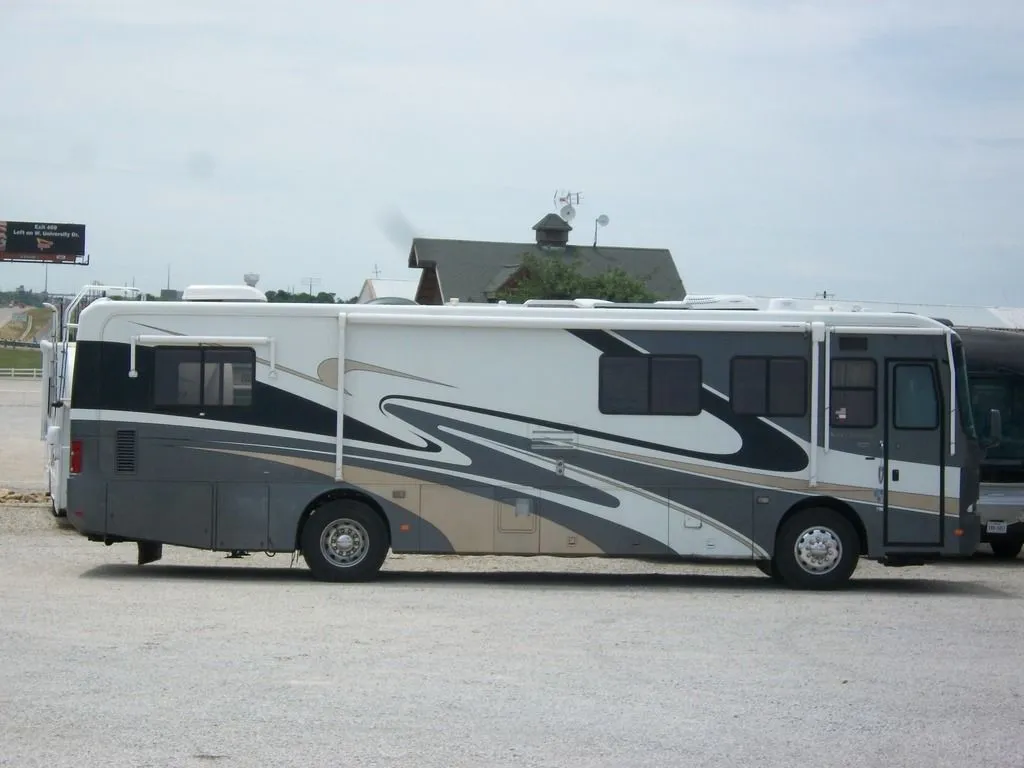 2001 Monaco Dynasty 36FDS - Photo 4
