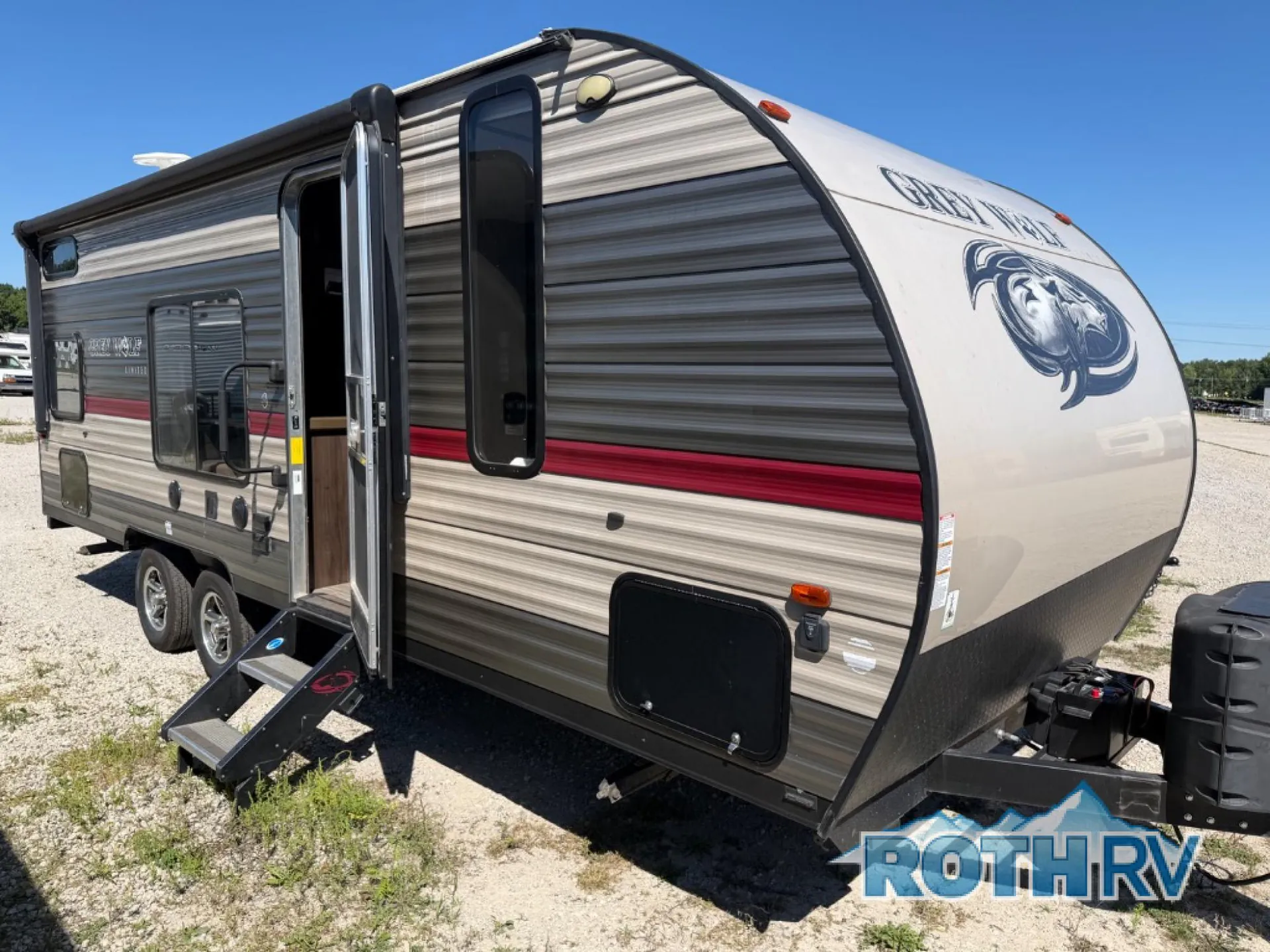 2019 Forest River Cherokee Grey Wolf 22MKSE dealer photo 1 from Roth RV