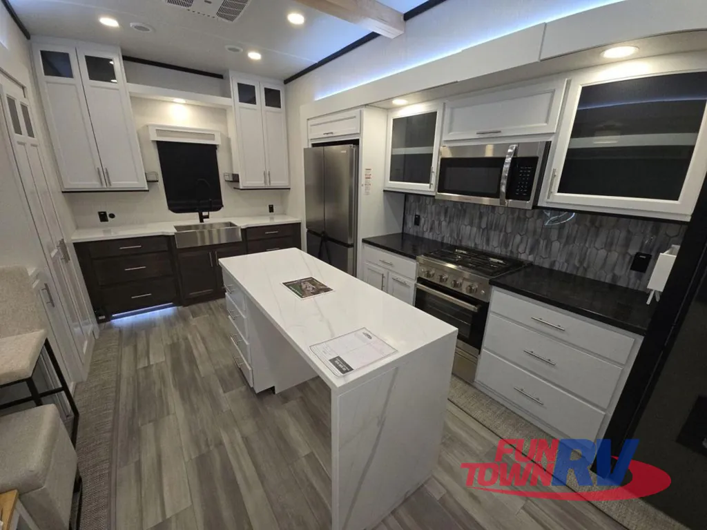 2024 Forest River Cedar Creek 391WOW, Photos photo 11