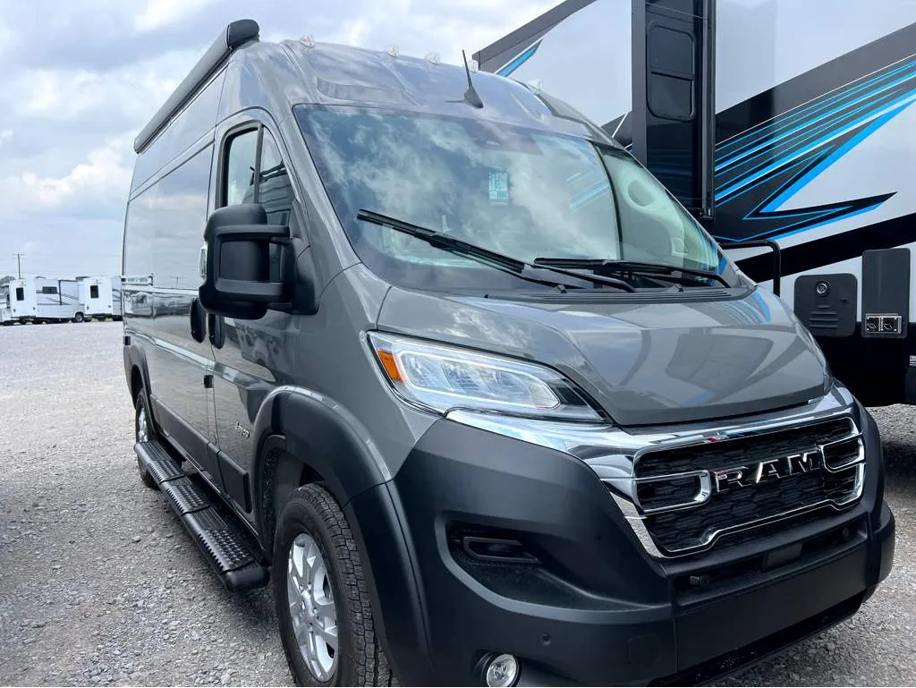 2026 Jayco Comet 18C - Photo 2