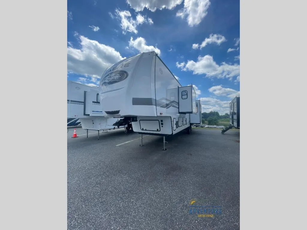 2026 Forest River Cherokee Sabre 36EST - Photo 2