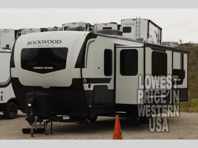 2026 Forest River Rockwood Mini Lite 2519S - Photo 3