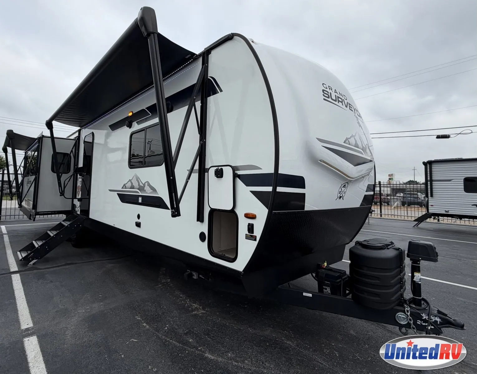 2024 Forest River Grand Surveyor 305RLBS - Photo 2