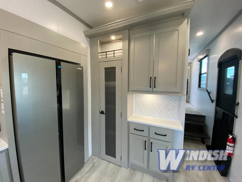 2026 Keystone Montana 385BR, Photos photo 14