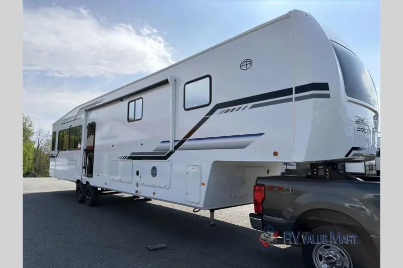 2026 Forest River Cherokee Arctic Wolf 3650SUITE - Photo 2
