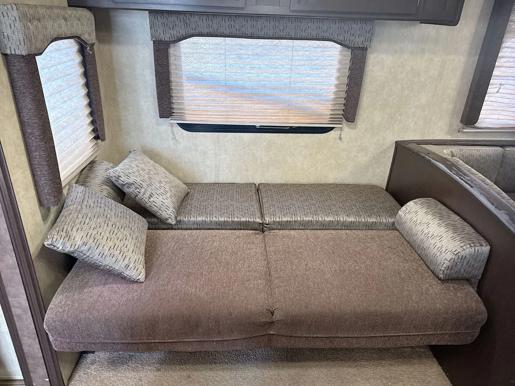 2015 Forest River EVO T2600, Photos photo 17