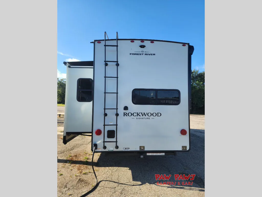 2027 Forest River Rockwood Signature 281SRK, Photos photo 2