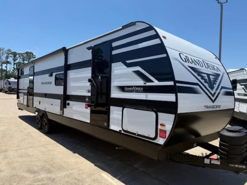 2026 Grand Design Transcend 305BHT - Photo 4