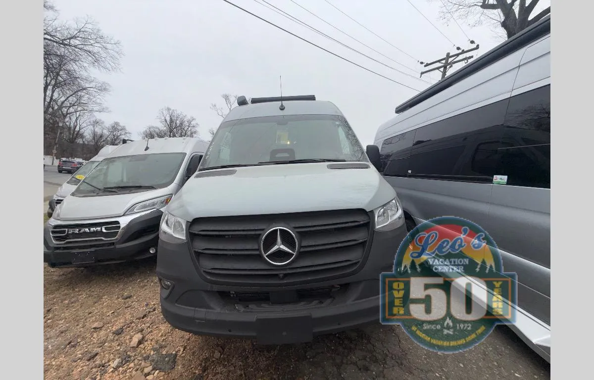 2026 Thor Motor Coach Sanctuary 19P - Photo 4