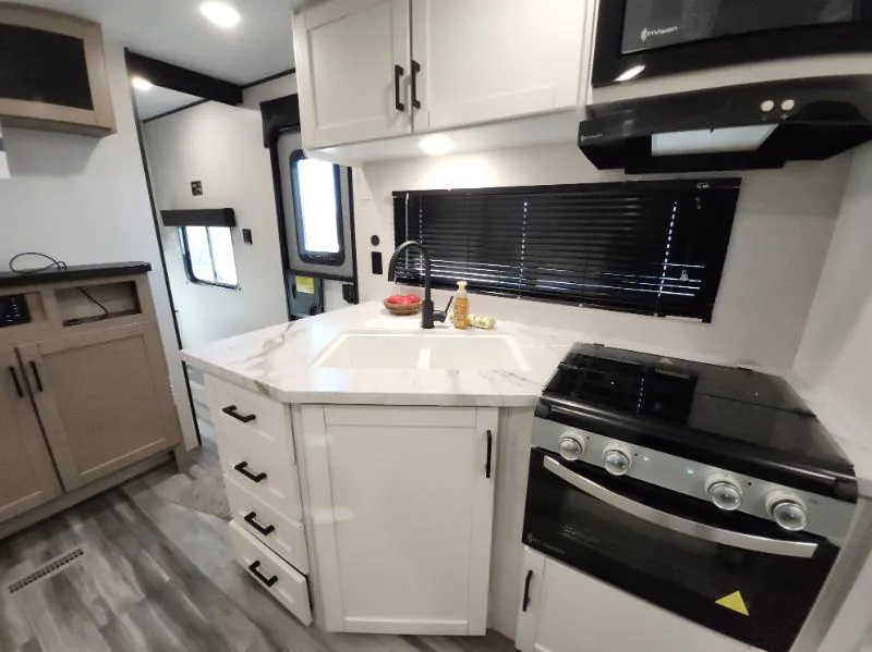 2026 Jayco Jay Flight SLX 321BDS, Photos photo 17
