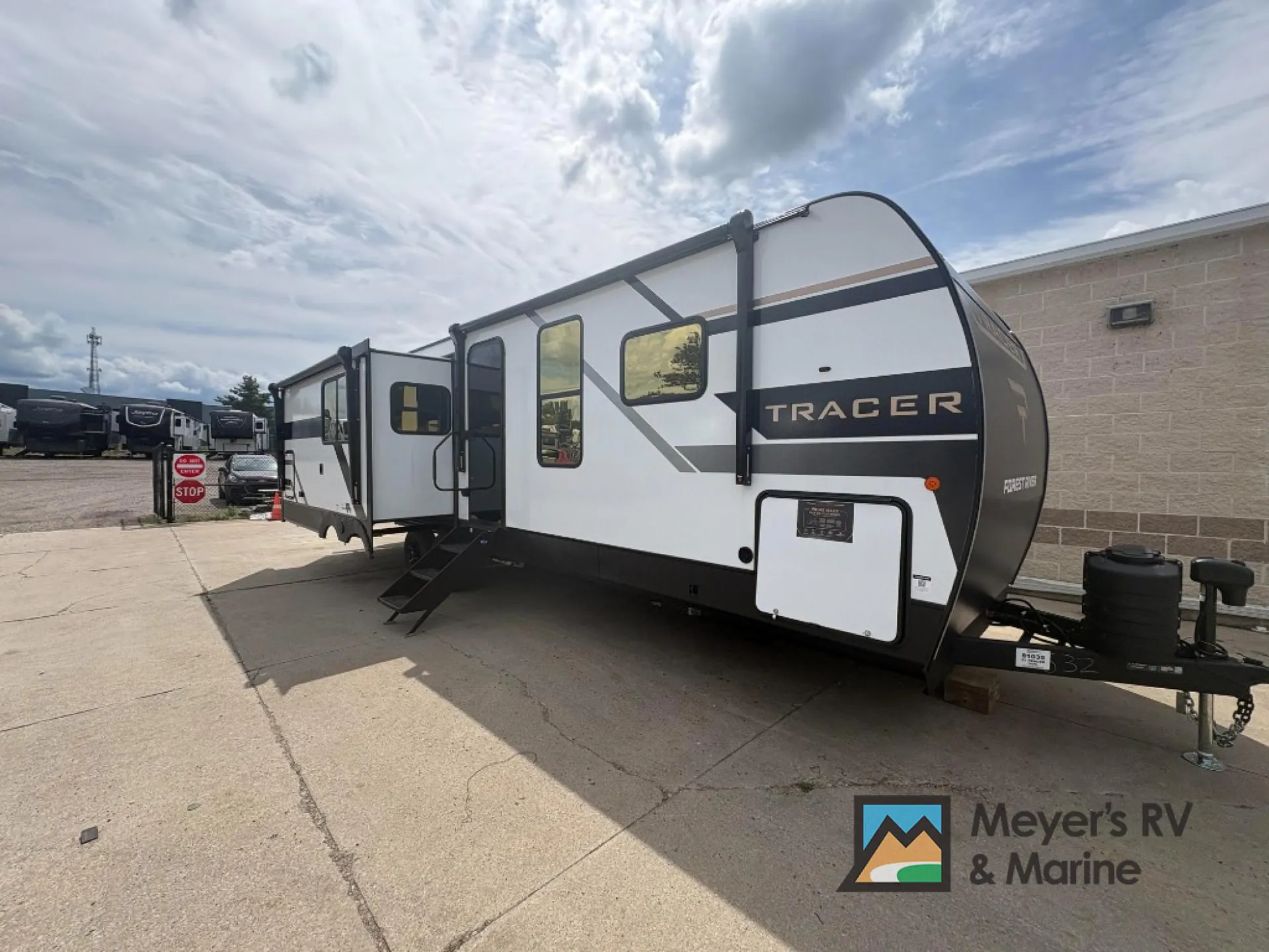 2027 Forest River Tracer 286RL dealer photo 1 from Meyer's RV