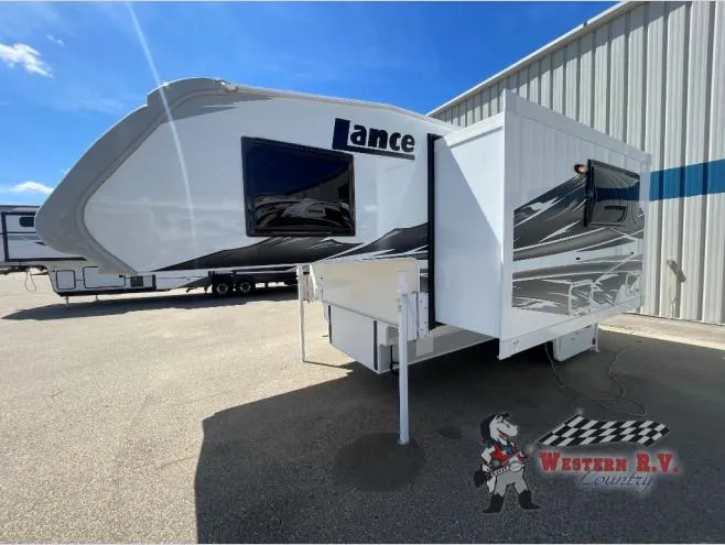2026 Lance Lance Truck Campers New    1172 - Photo 3
