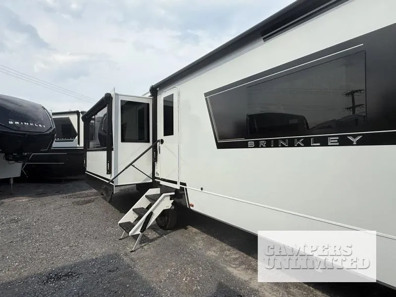 2026 Brinkley Model Z 310 - Photo 3
