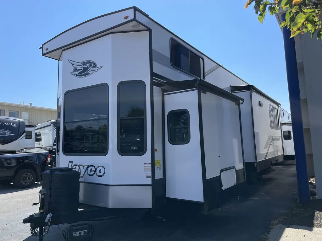 2026 Jayco Jay Flight Bungalow JayLoft - Photo 3