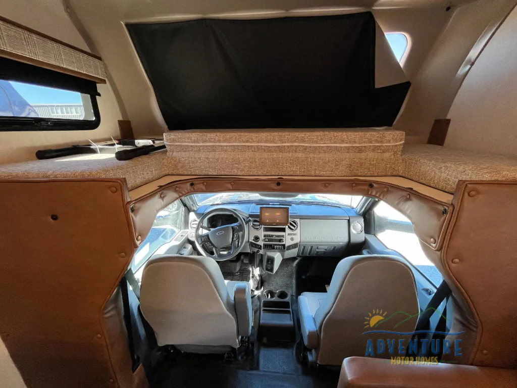 2027 Nexus Maximus 32MX, Photos photo 8