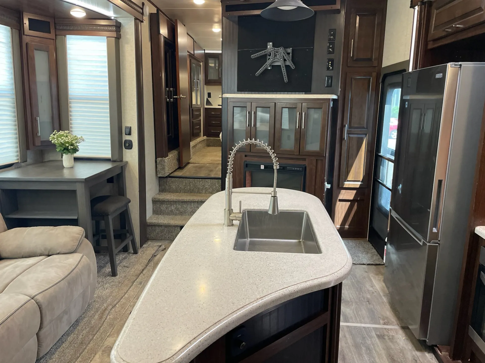 2017 Heartland Cyclone 4250 - Photo 3
