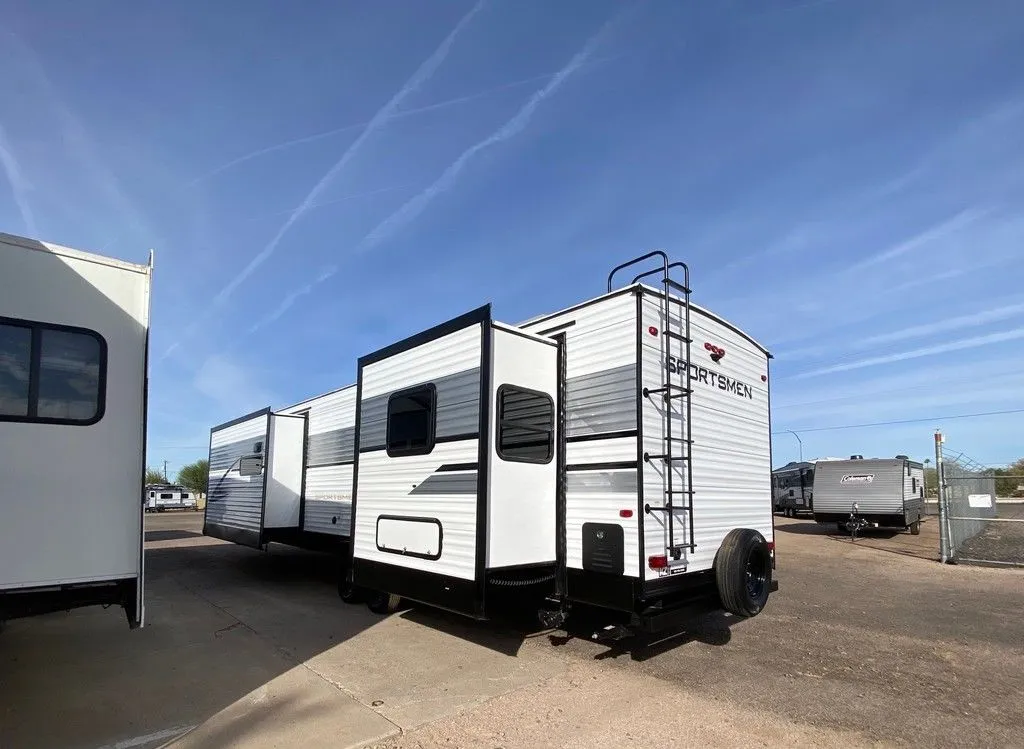 2025 KZ RV KZ-RV SPORTSMEN DESTINATION 363FL - Photo 4