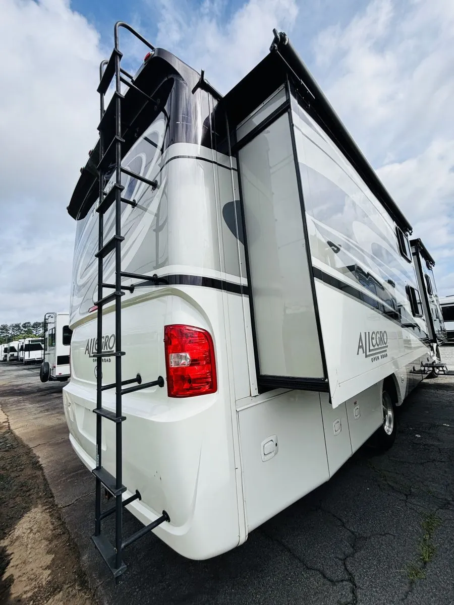 2016 Tiffin ALLEGRO 35QBA - Photo 4