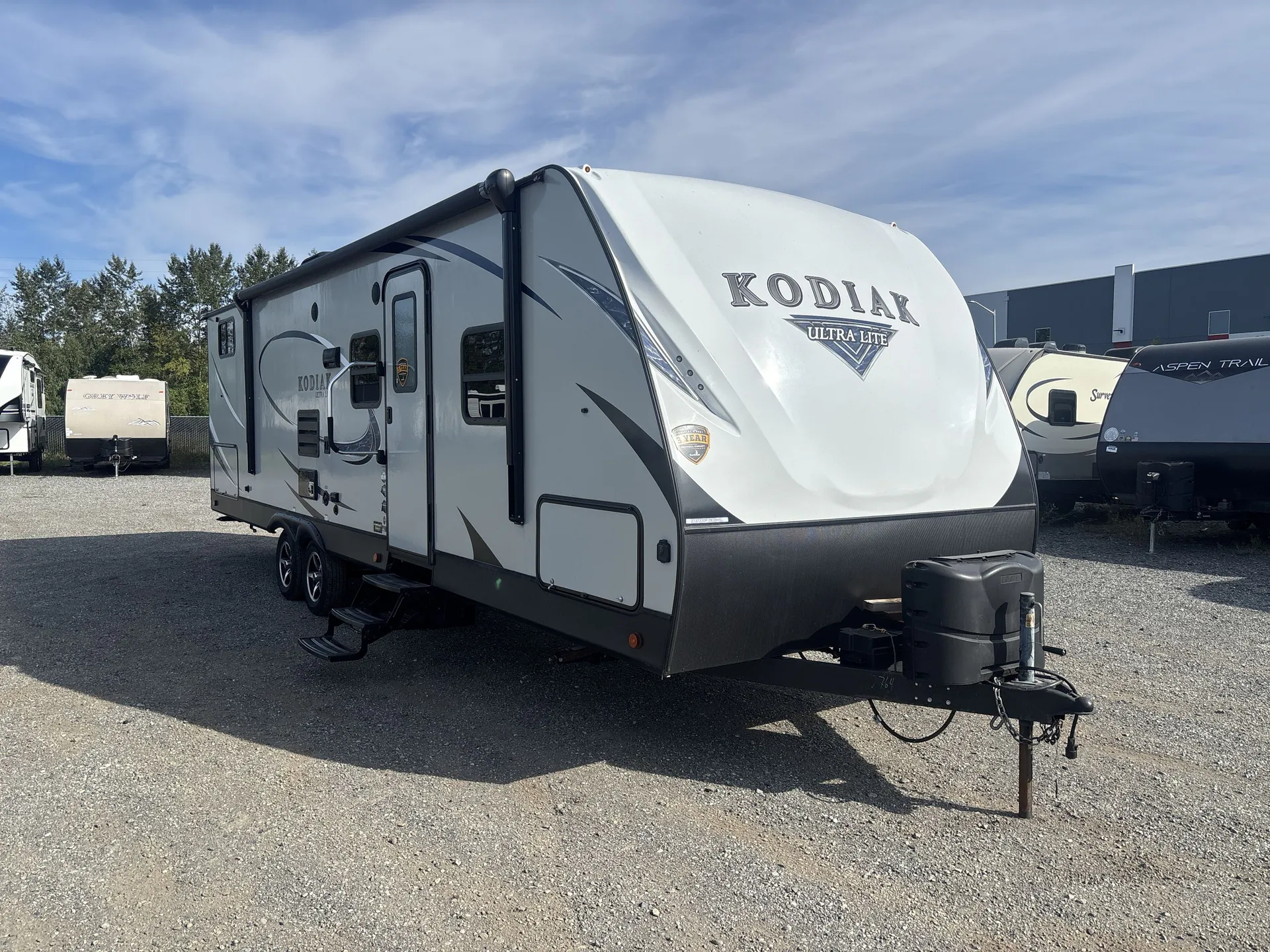 2018 Dutchmen Kodiak Ultra-Lite 283BHSL - Photo 2