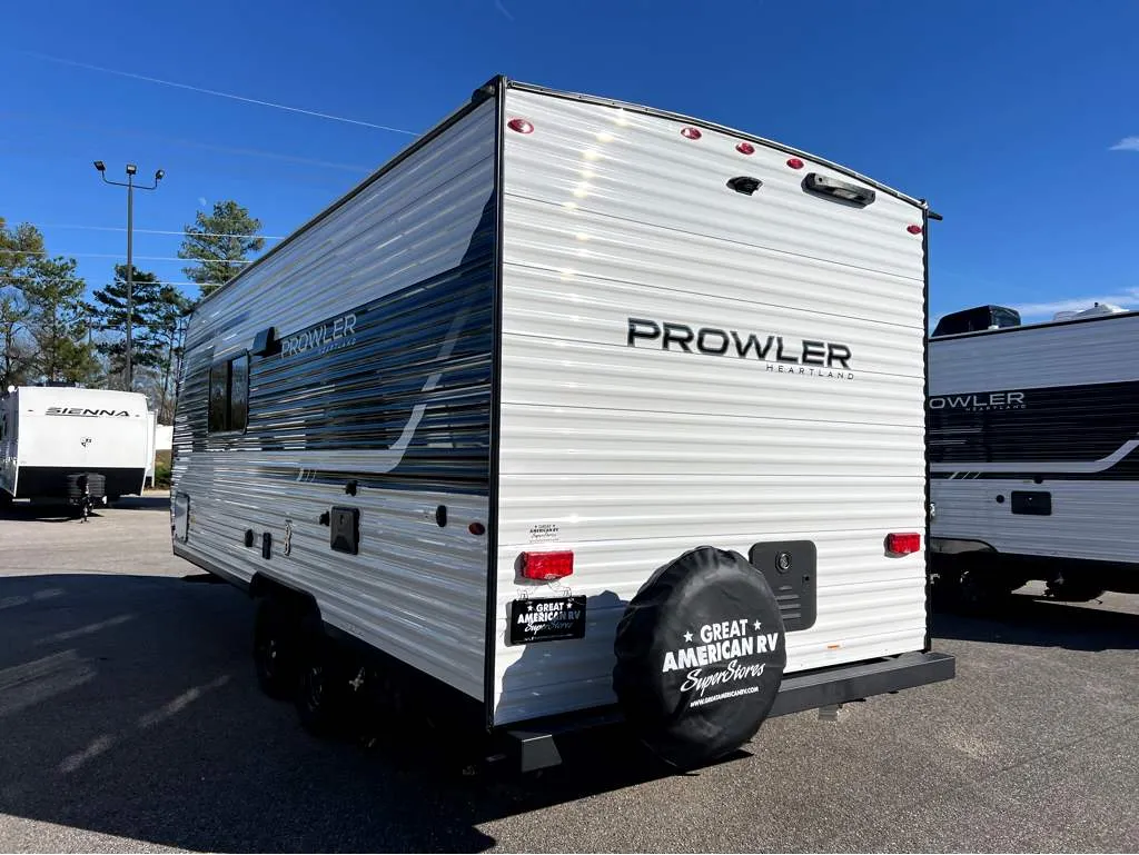 2026 Heartland Prowler 2000MB - Photo 4