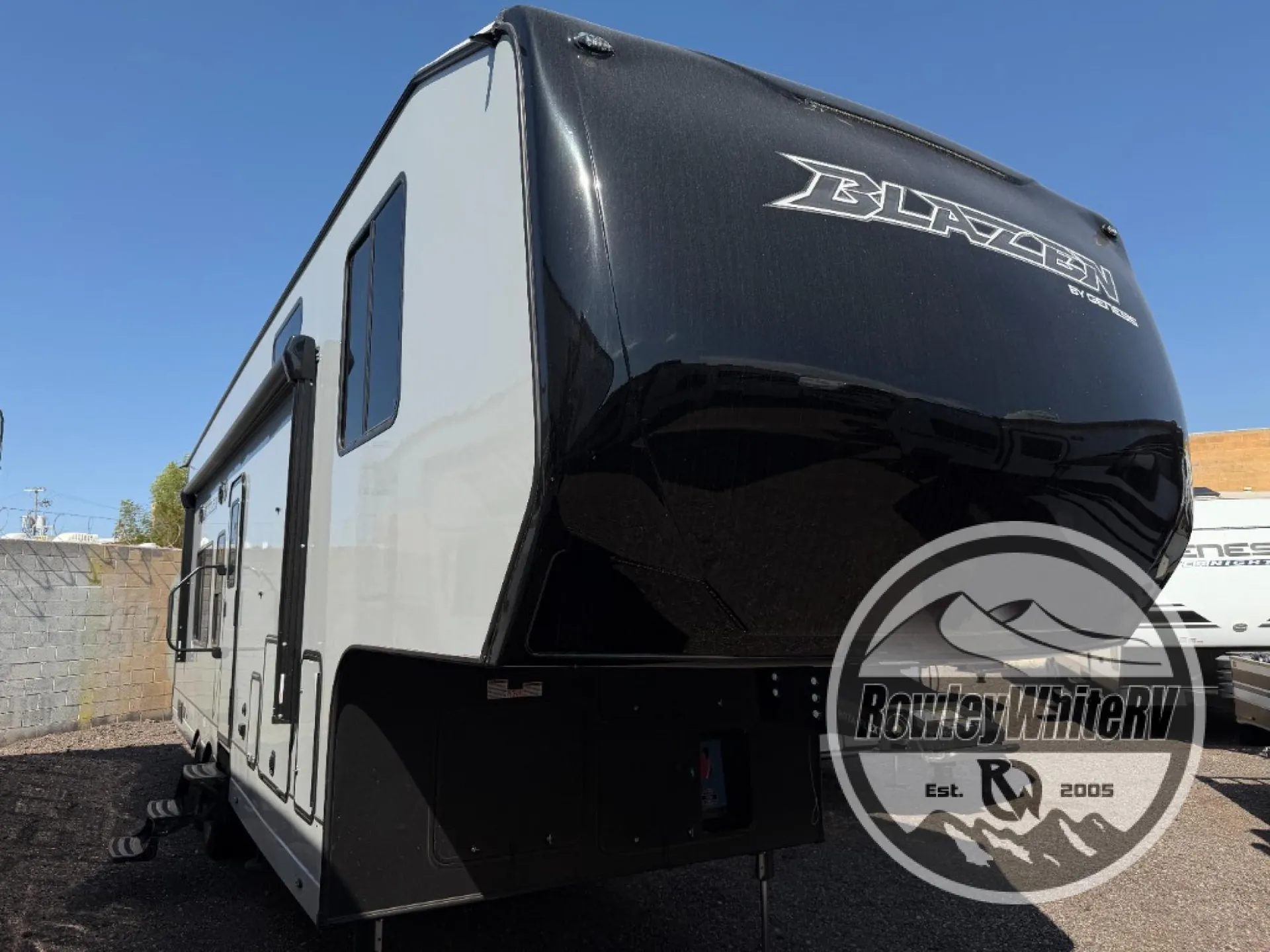 2027 Genesis Supreme Blazen 2814BIKS - Photo 2