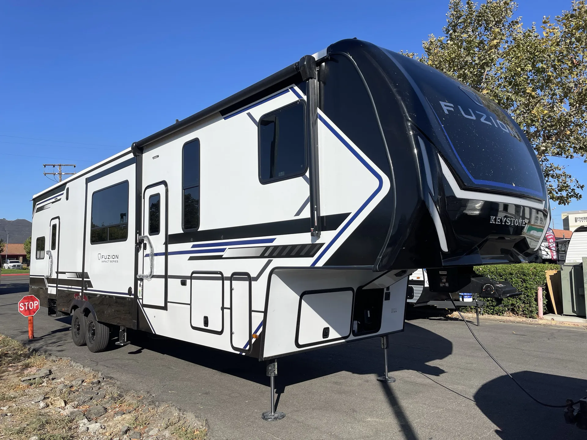 2026 Keystone Impact 367 - Main photo