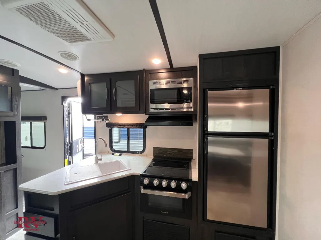 2019 Forest River Surveyor 295QBLE, Photos photo 11