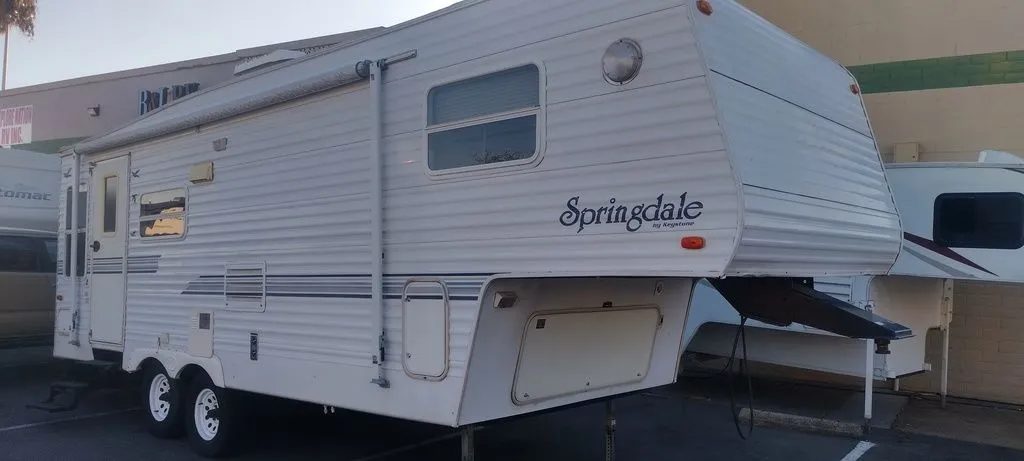 2002 Keystone RV Springdale 245 - Photo 4