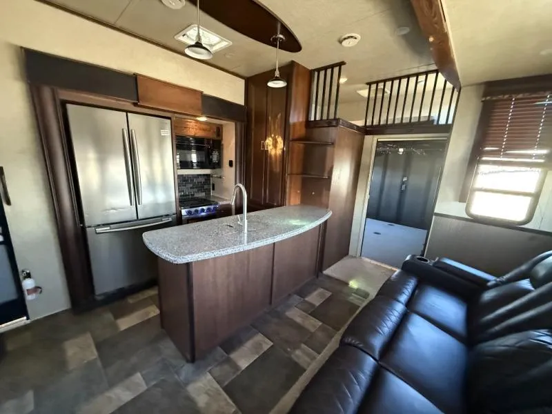 2016 Keystone RV Fuzion Used    403 Chrome - Photo 4