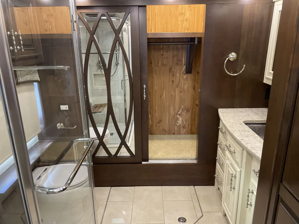 2019 Entegra Coach Cornerstone 45B, Photos photo 20