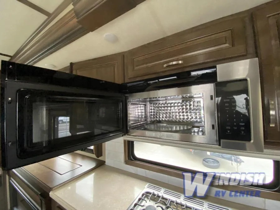 2019 Grand Design Solitude 384GK - Photo 4