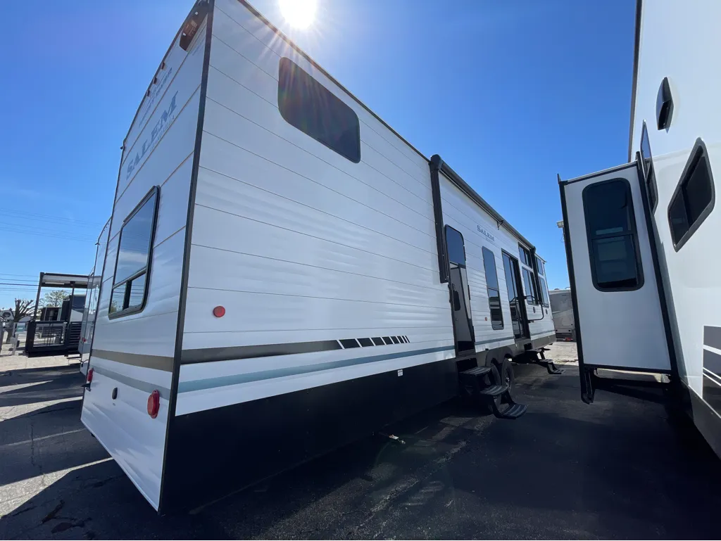 2026 Forest River Salem Villa 40FKP dealer photo 2 from TerryTown RV Superstore
