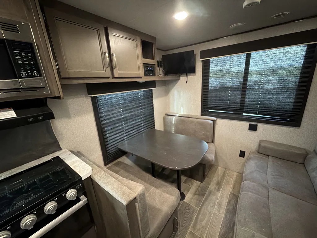 2021 Jayco Jay Flight SLX 8 212QBW, Photos photo 25